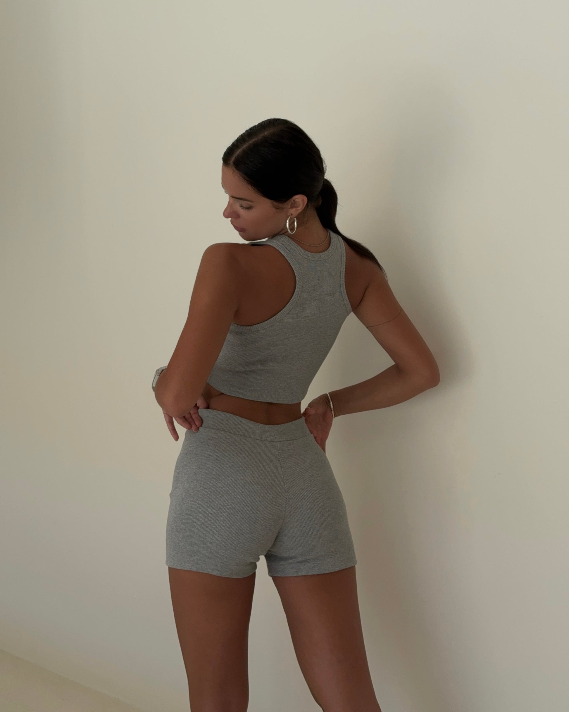 DAILY SHORTS