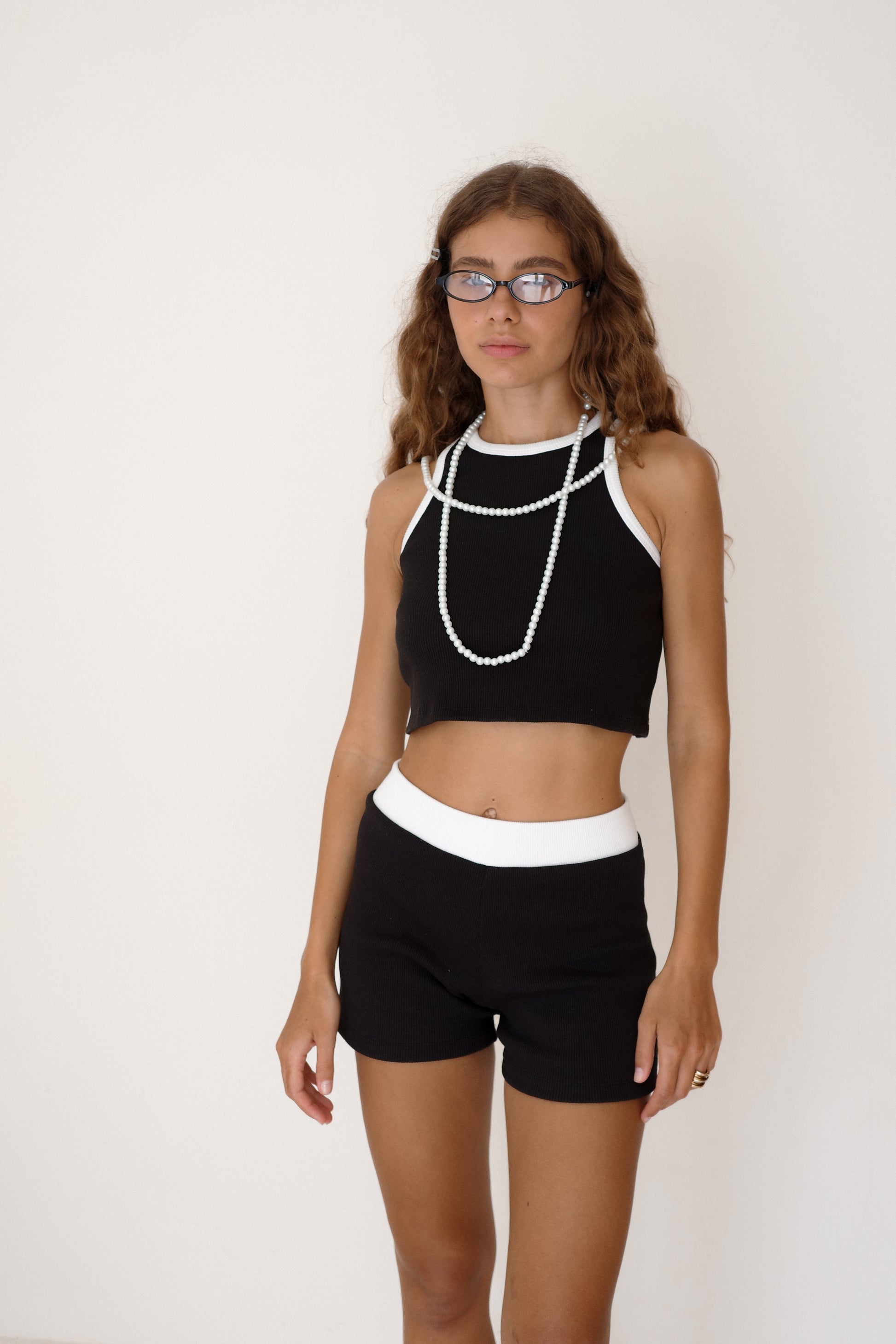 DAILY SHORTS