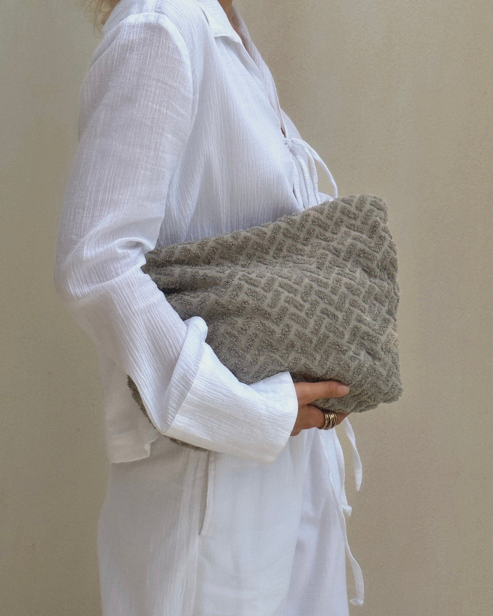 TOWEL BAG